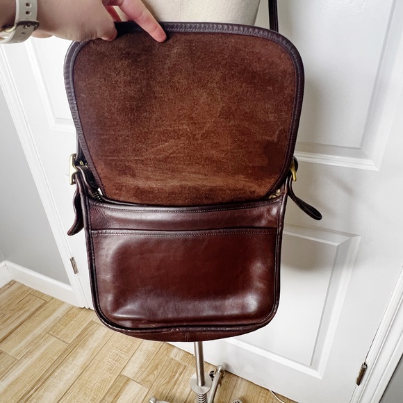 Vintage Coach Patricia's Legacy Bag in dark brown leather Crossbody Style 9951 - Picture 2 of 12